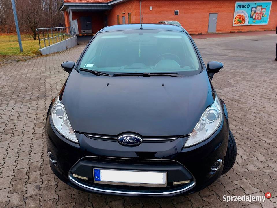 Ford Fiesta MK7 14 TDCi Titanium czarny sprzedam immobilizer Radomsko