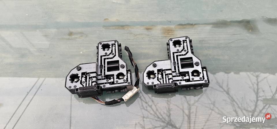 Wkład lampy prawy tył mercedes clk w208 14786600 Zbąszyń sprzedam