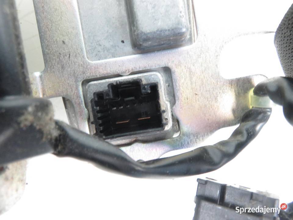 PAS LEWY PRZEDNI MERCEDES C207 615416500