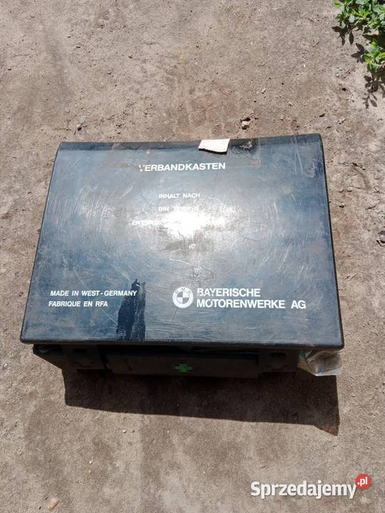 Apteczka BMW E32 Stara Dąbrowa