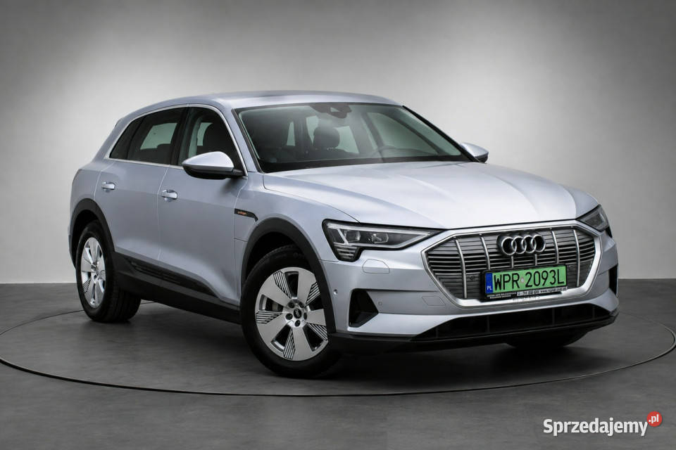 Audi etron Quattro 314 SoH 926 SalonPL FV23 e-tron Sokołów