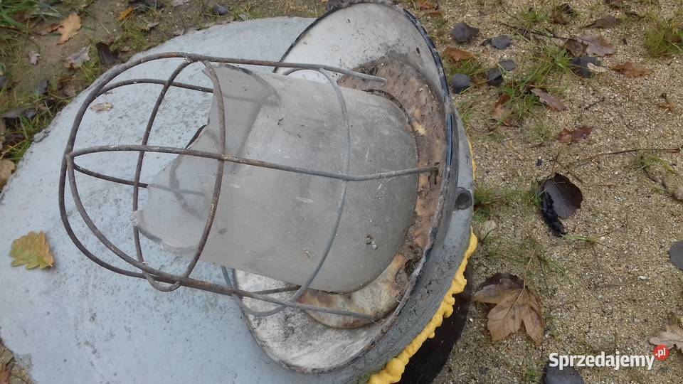 industrialna emaliowana lampa do renowacji dolnośląskie Lubań sprzedam