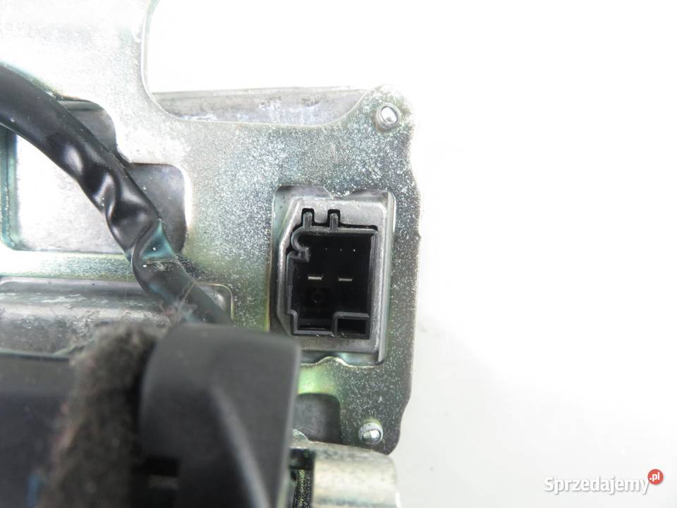 PAS PRAWY PRZEDNI MERCEDES W212 610035800C