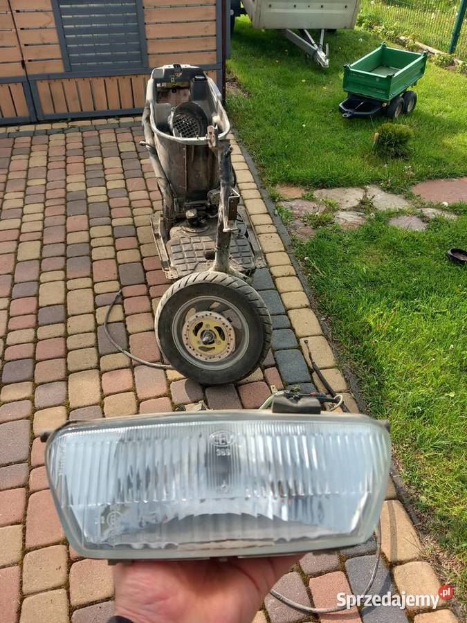 Peugeot sv 125 lampa przód koło kierownica pomorskie Morzeszczyn