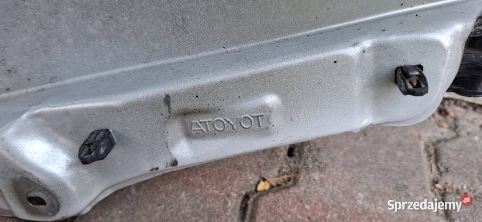 Błotnik Prawy Toyota Corolla świętokrzyskie Sandomierz