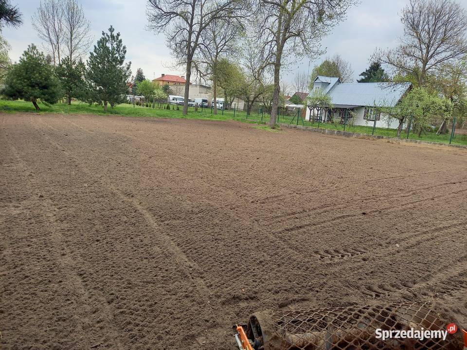 Uprawa równanie terenu glebogryzarka separacyjna Trojanów