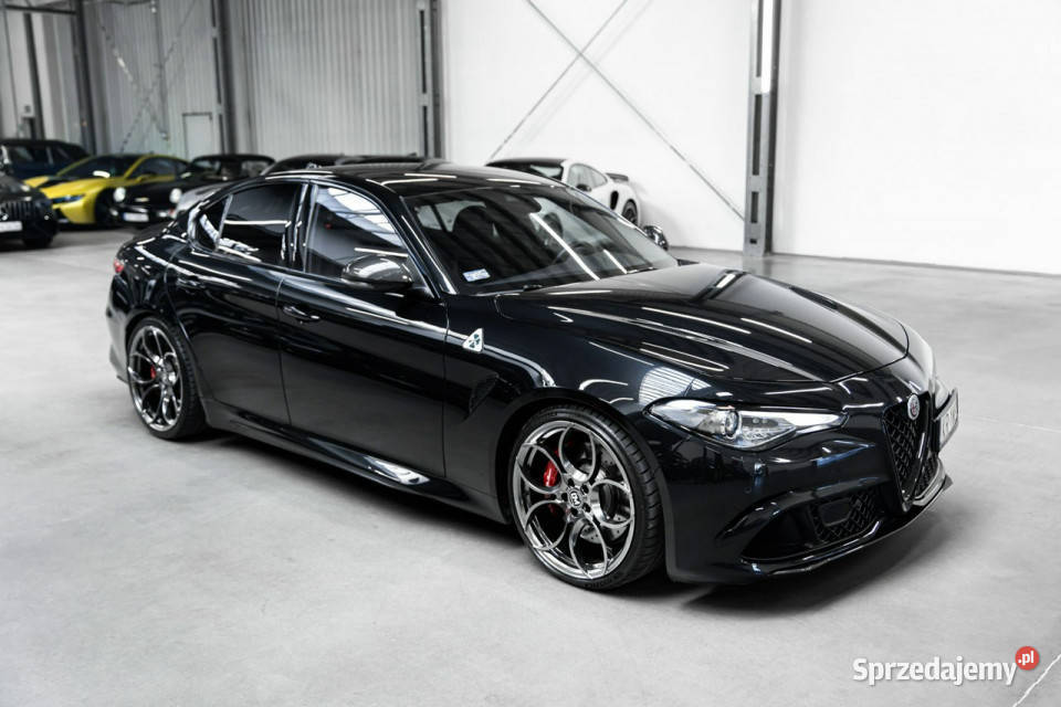 Alfa Romeo Giulia Quadrifoglio 29 V6 510 asystent pasa ruchu Węgrzce sprzedam