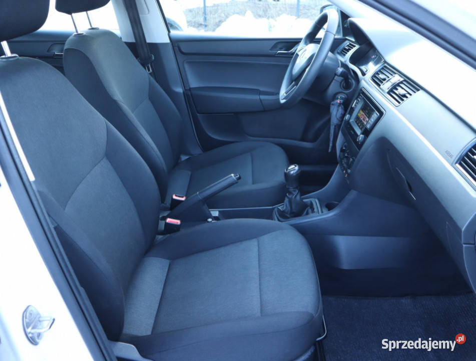 Skoda Rapid Spaceback 12 TSI 1197cm3 mazowieckie Piaseczno