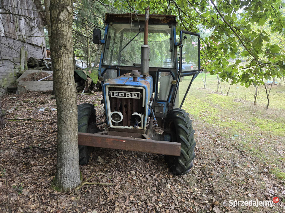 BEZ CENY MINIMALNEJ Ciągnik FORD 3600 4x4 CA2