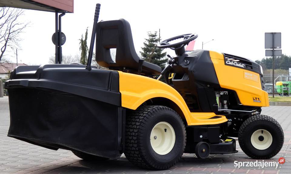 Traktorek kosiarka Cub Cadet LT1 92 Pompa oleju Świnice Warckie