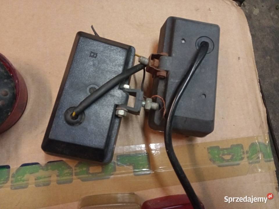 Fiat 126p Fiat 125p lampa cofania przeciwmgielna Uniwersalne Stalowa Wola