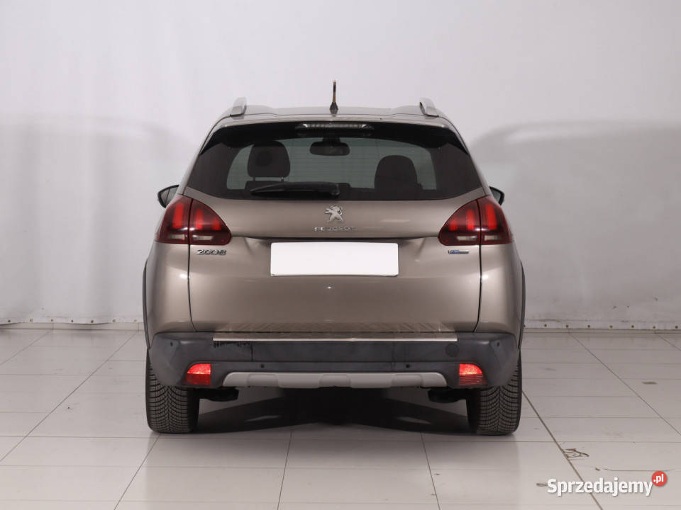 Peugeot 2008 12 PureTech podgrzewane fotele