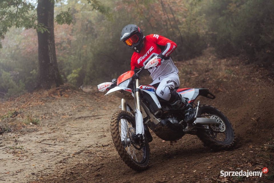 FANTIC XEF310 4T MY26 ENDURO z homologacją 2026