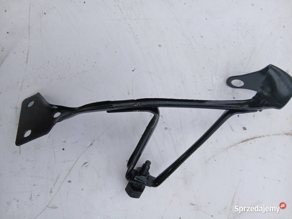 Audi A4 B6 B7 wspornik pasa odbój maski Szczerbice