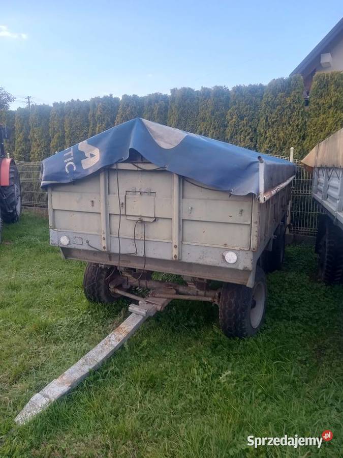 Rozrzutnik obornika przyczepa Albigowa