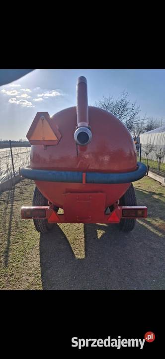 Beczkowóz nieuszkodzony