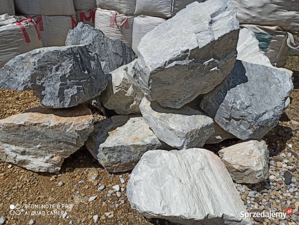 Głaz Kolorowy duży kamień skała bryła czerwony Oświęcim sprzedam