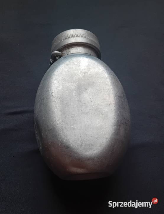 Stara wojskowa manierka aluminiowa Olkusz 1950 r Militaria Koźminek