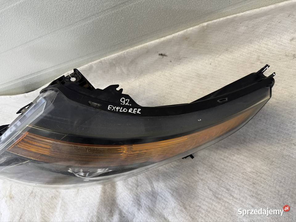 Lampa lewy przód Ford Explorer 1014 Jasienica sprzedam