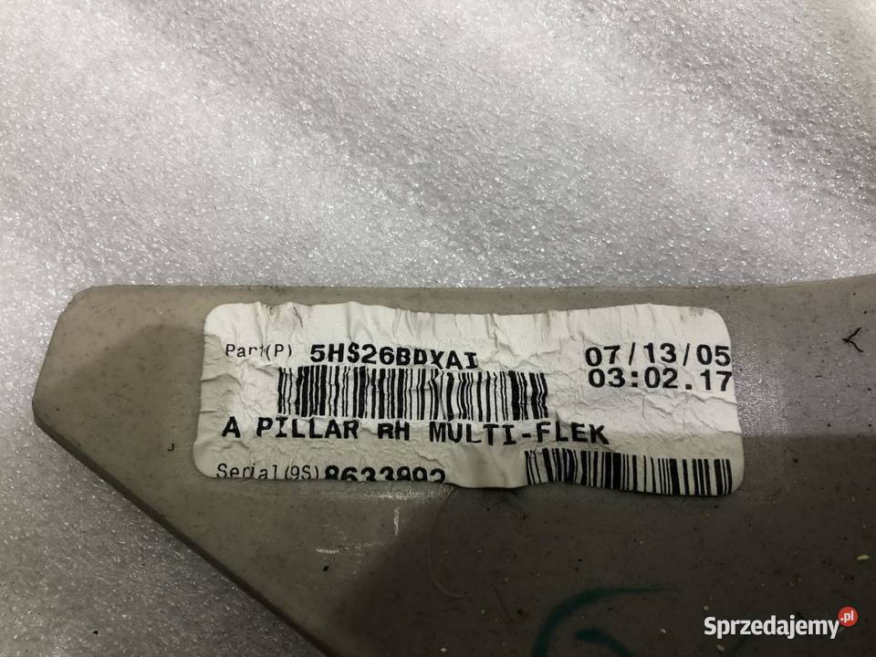 OSŁONA SŁUPKA PRAWA JEEP GRAND CHEROKEE WK III