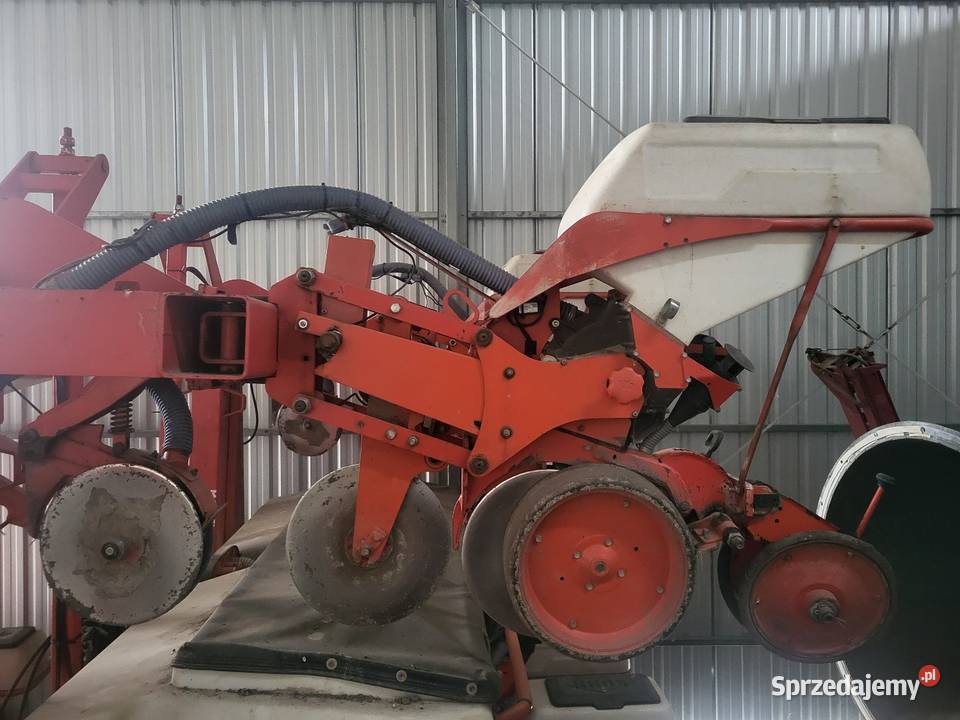 Siewnik do kukurydzy Kuhn maxima RT 8R Kuhn Chełm