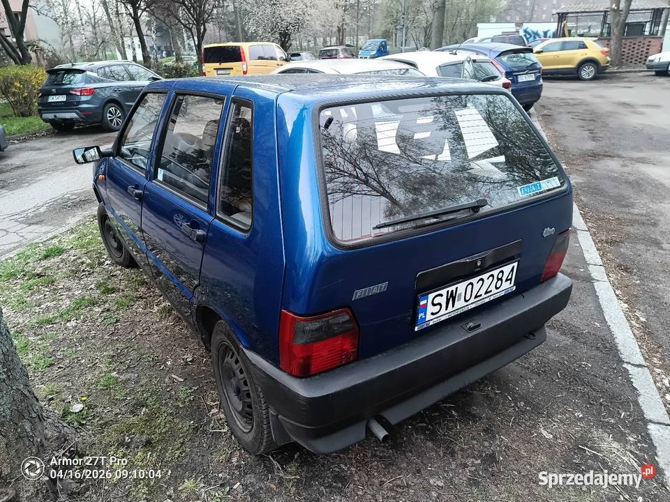 Fiat uno 2001 119000 kupiony w polskim salonie Chorzów