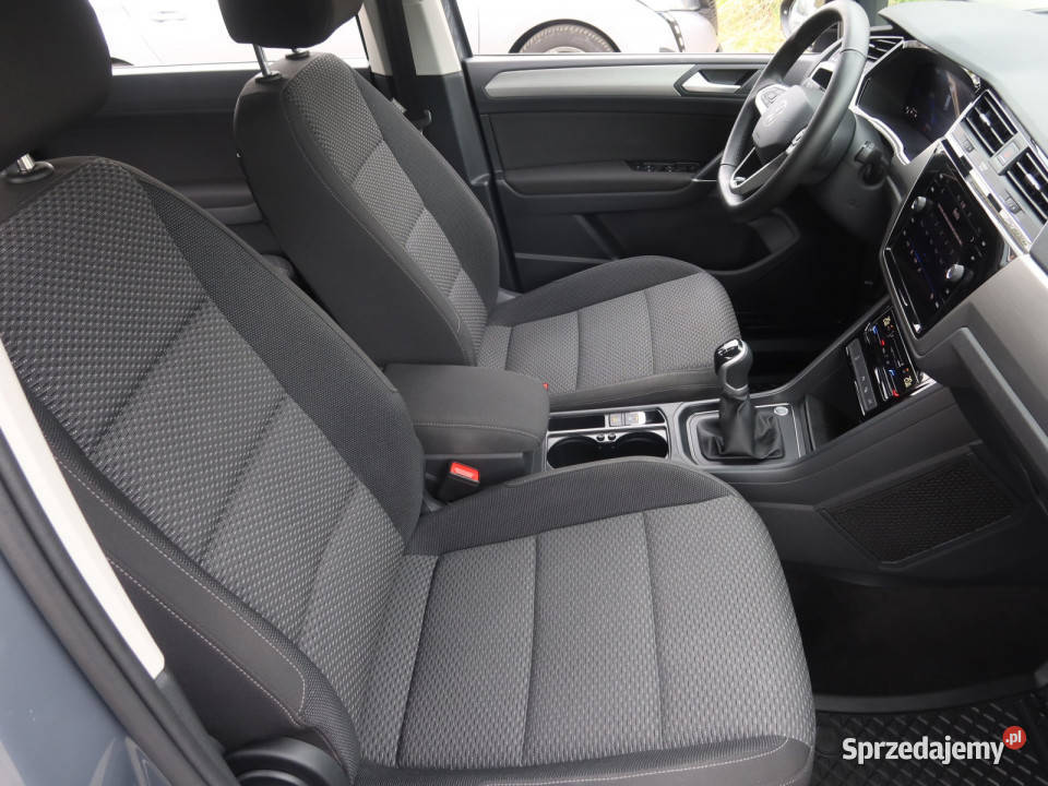 VW Touran 15 TSI Katowice