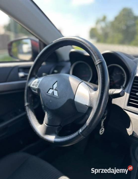 Mitsubishi Lancer Piękne Benzyna Salon Xenon ASR (kontrola trakcji) Puławy sprzedam