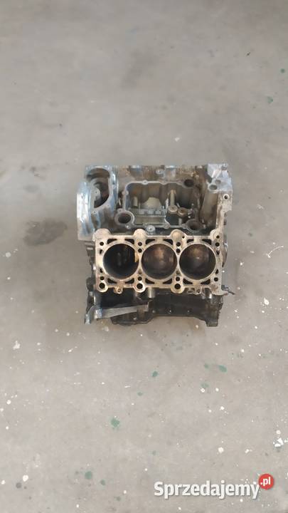 Blok silnika V6 Audi uszkodzony osobowe Dobrzeń Wielki
