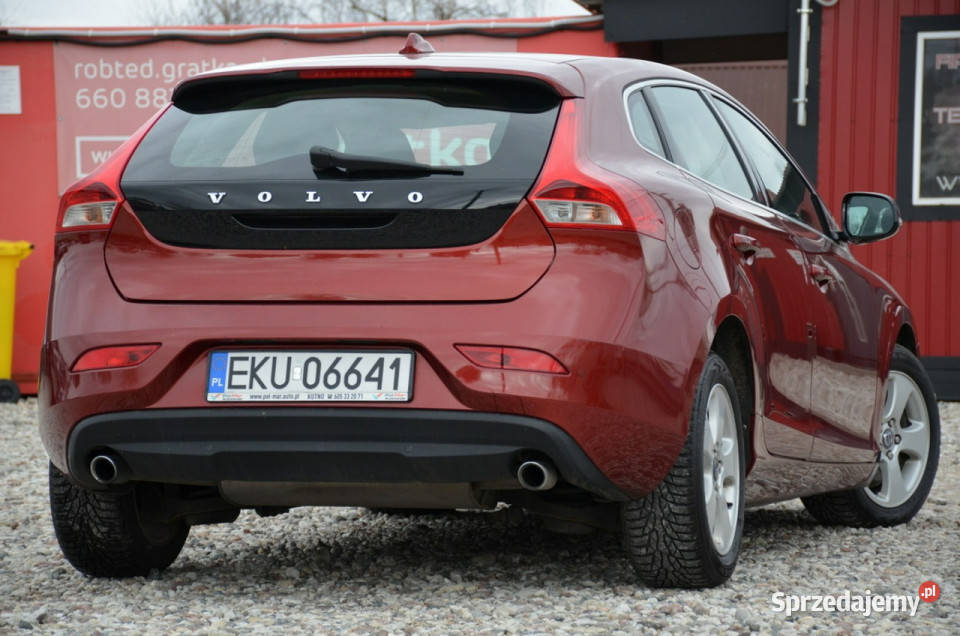 Volvo V40 SUPER STAN 20D4 190 NAVI Full LCD Led światła do jazdy dziennej