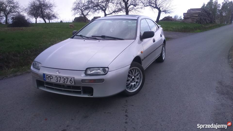 Mazda 323F BA Bez Korozji Ładna sprowadzony 323F