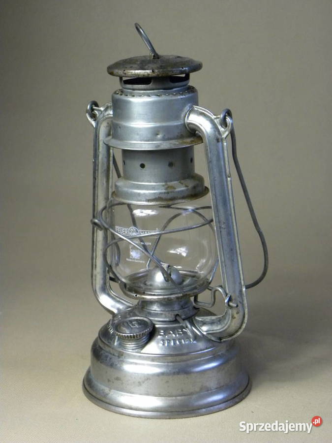 Niemiecka lampa naftowa Feuerhand 276 Baby Legnica