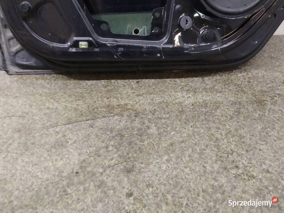 DRZWI PRAWE TYŁ CZARNE SEDAN Skoda Superb II osobowe Drzwi sprzedam