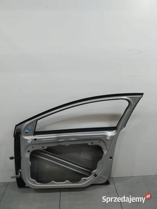 DRZWI PRAWE PRZÓD 71116 Volvo V40 II 20122019
