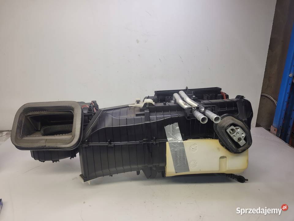 NAGRZEWNICA KOMPLETNA AUDI A4 B8 Q5 8K1820005AR śląskie