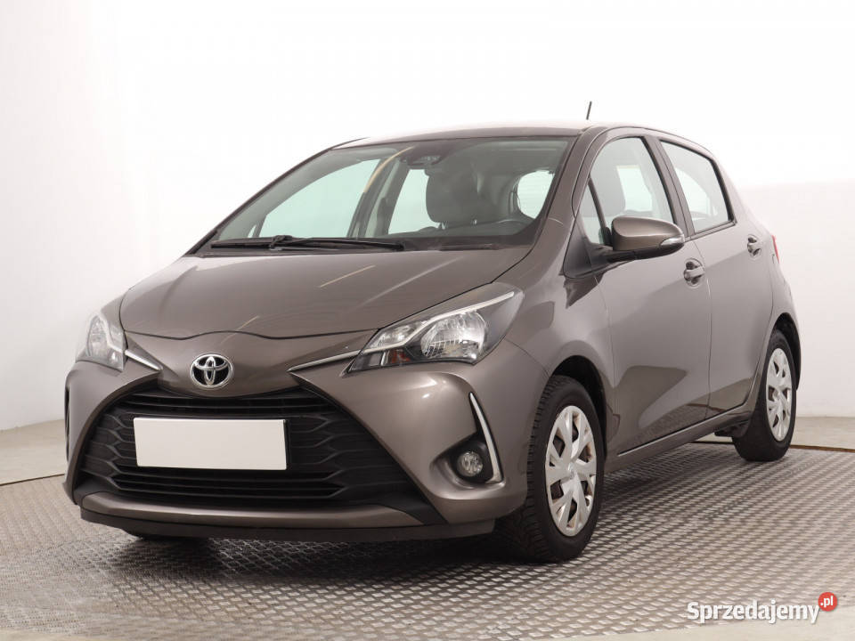 Toyota Yaris 15 Dual VVTi Yaris Katowice