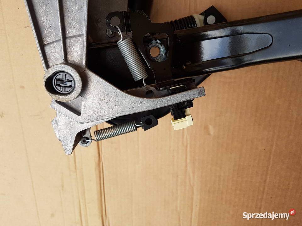 BMW 1 120 F20 f21 LIFT podstawa pedał hamulca Legnica