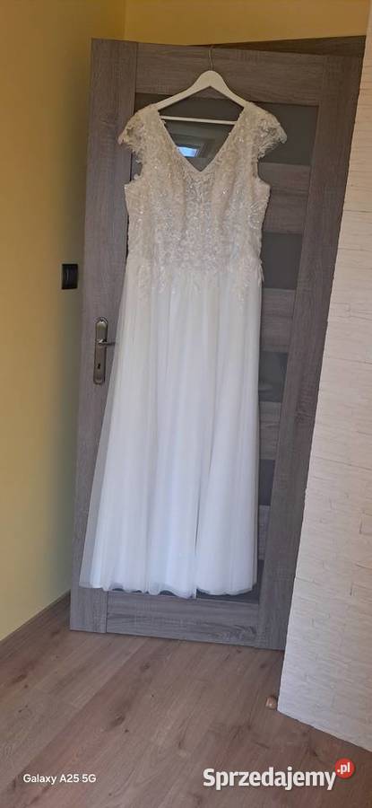 Sprzedam suknie ślubną Krasnobród