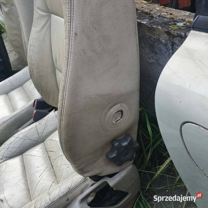 Fotele kanapa skórzane skórza beżowe beż beige Kraków sprzedam