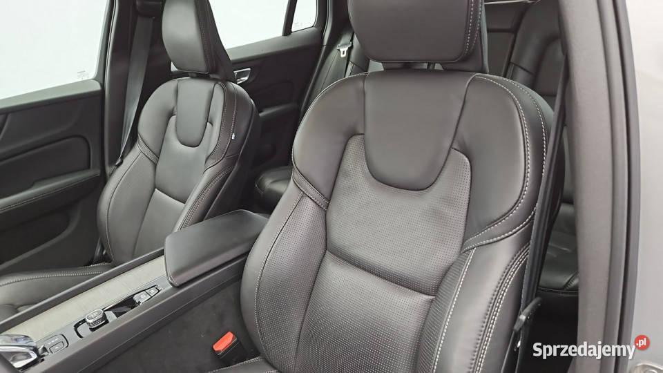 Volvo V60 20 B4 B Plus Dark Z Polskiego Salonu kamera cofania