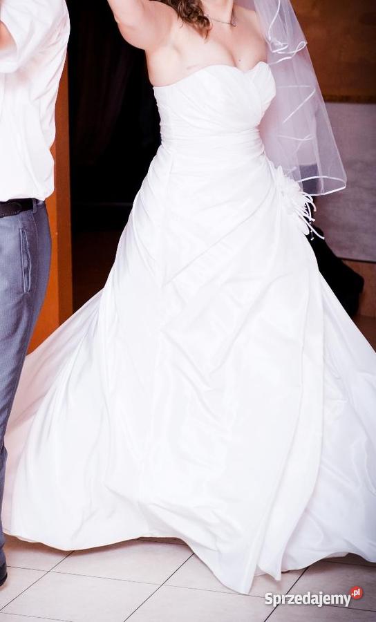 Suknia ślubna Coral kolekcja Afrodyta 2012 Łódź