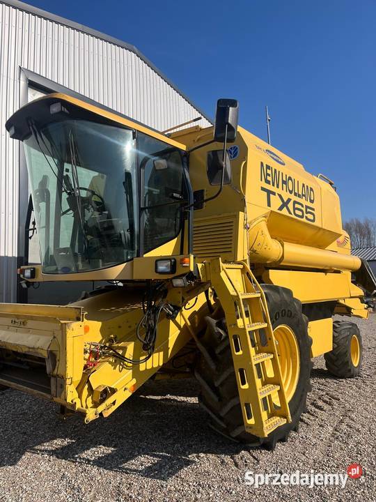 Kombajn zbożowy Newholland TX65 nieuszkodzony Grudziądz