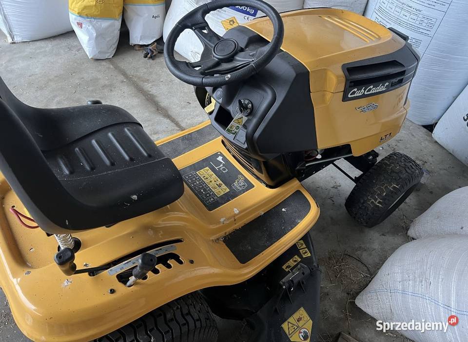 Traktorek ogrodowy lt1 cub cadet ns96 pompa Traktorki Wadowice