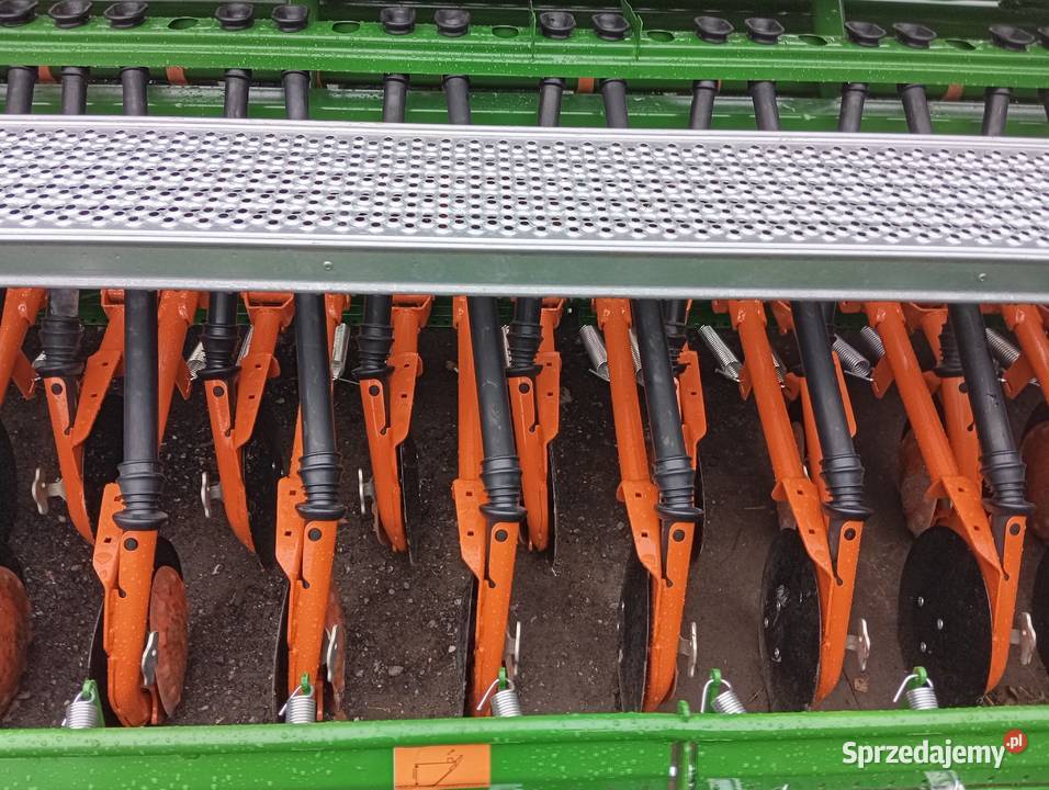 Siewnik zbożowy amazone ad RP 302 303 talerzowy nieuszkodzony Maszyny rolnicze