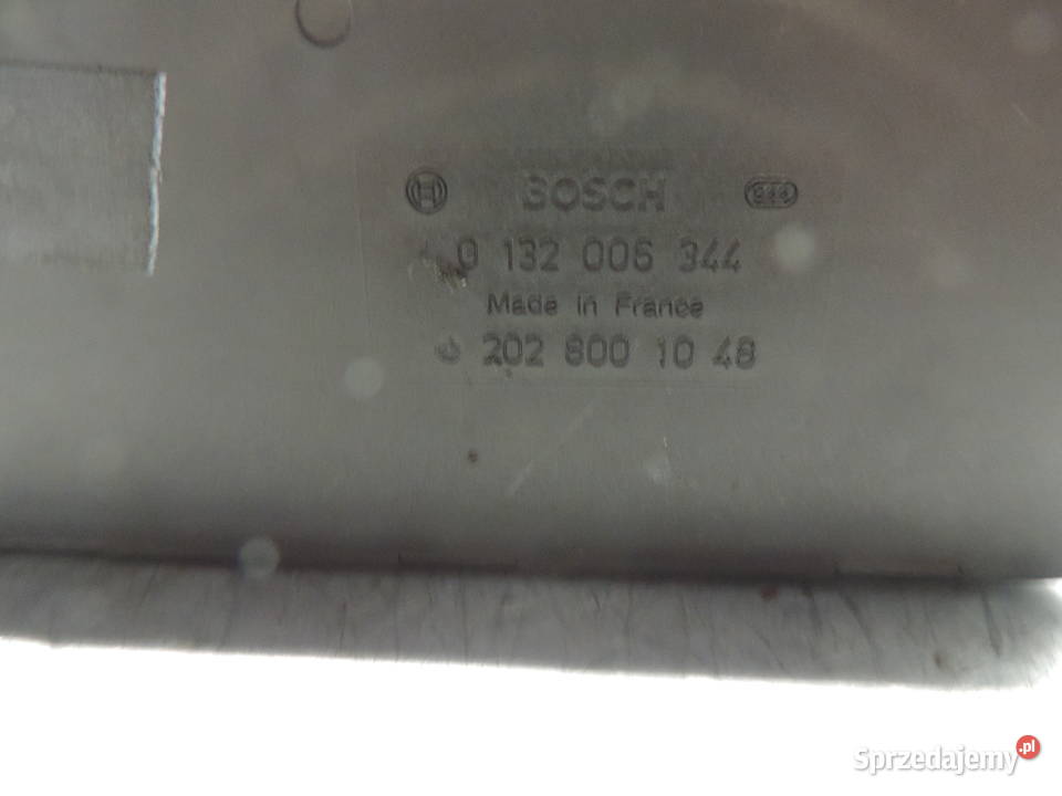POMPKA ZAMKA CENTRALNEGO MERCEDES W202 osobowe