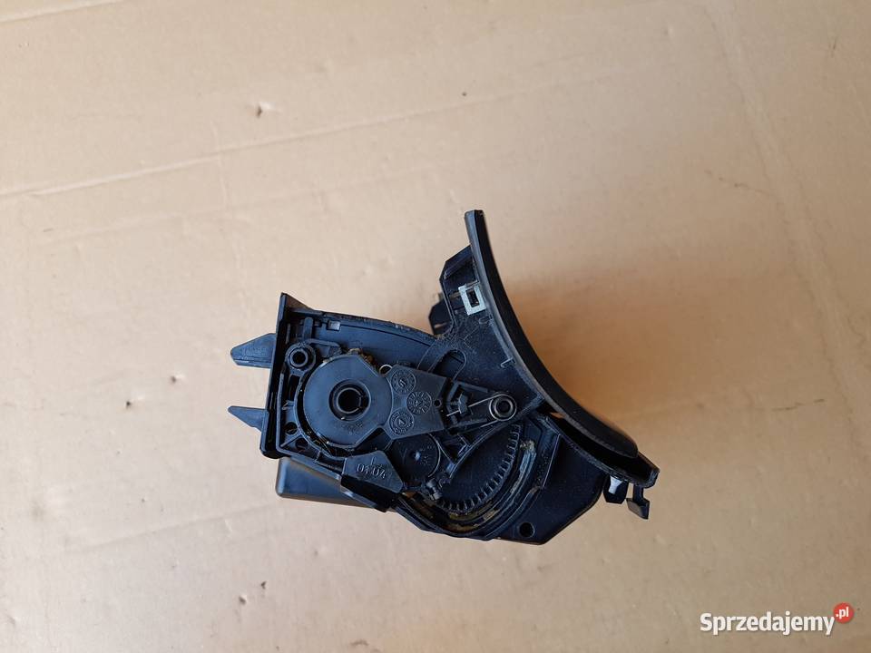 Mercedes CLS w219 schowek skrytka środkowa 12v Legnica