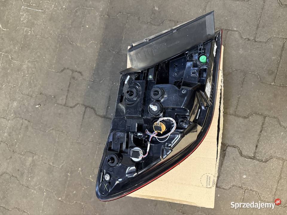 Lampa Prawy Tył Prawa Tylna Renault Captur II osobowe śląskie