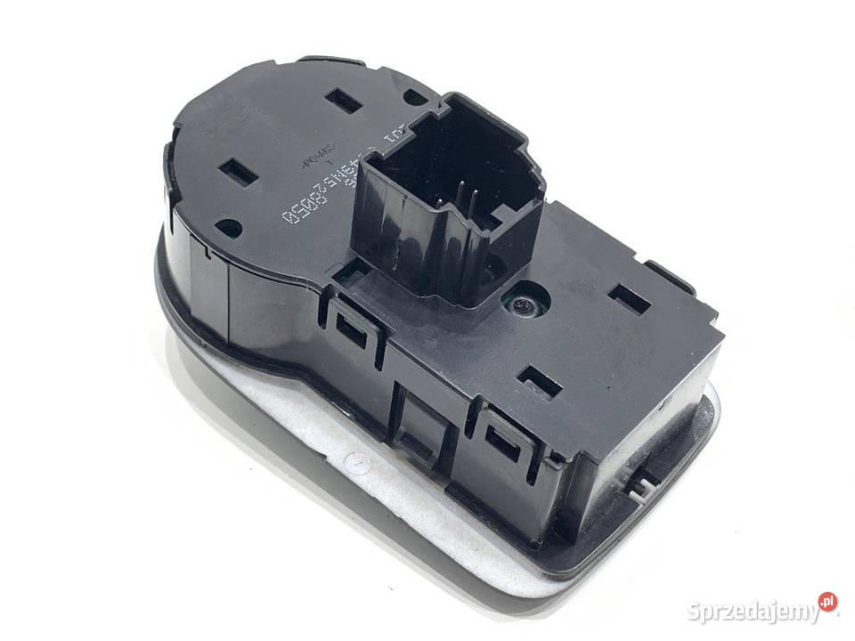 WŁĄCZNIK ŚWIATEŁ OPEL CROSSLAND 39208050