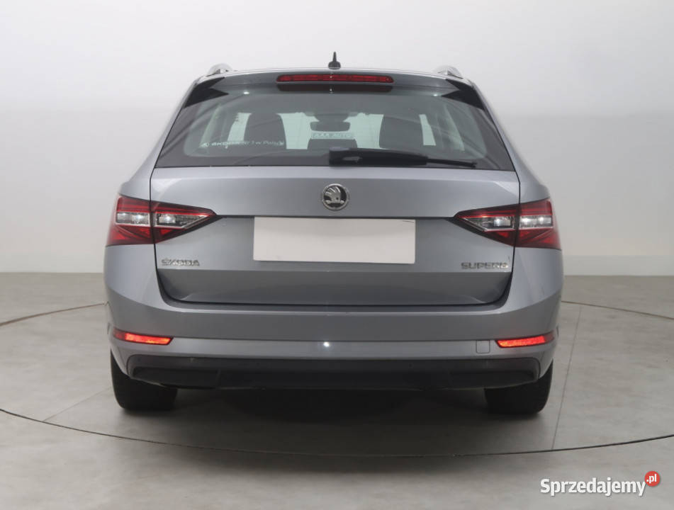Skoda Superb 16 TDI Superb Bielany Wrocławskie