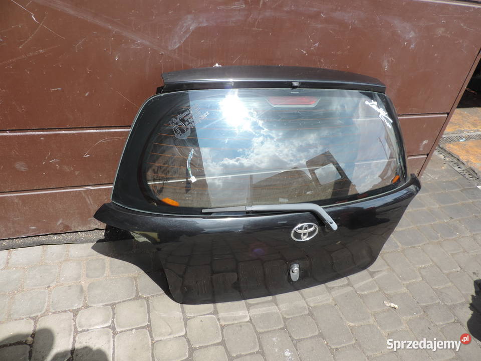 KLAPA BAGAŻNIKA TOYOTA YARIS I FL HB 209 Nowy Sącz